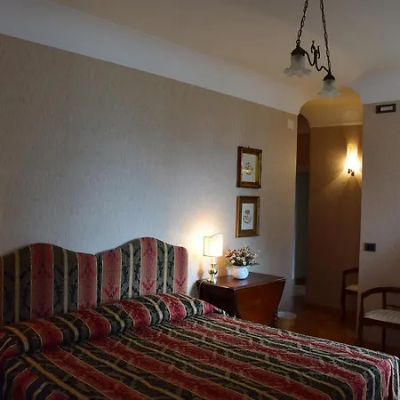 Colle Ridente D'epoca Hotel